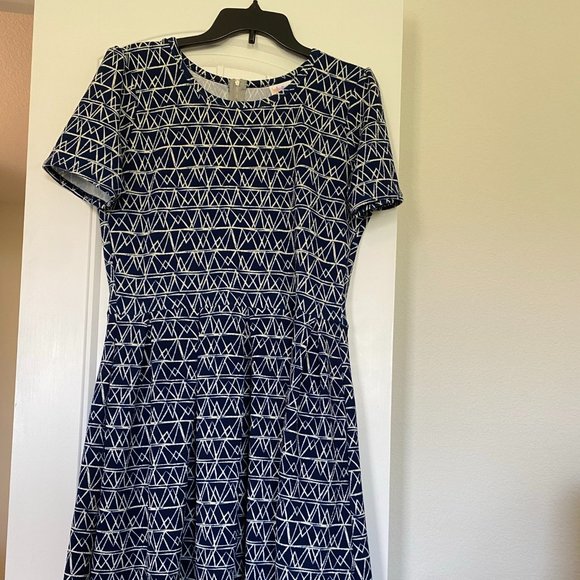 Lularoe Ameila Dress Blue Mountain - Picture 1 of 4